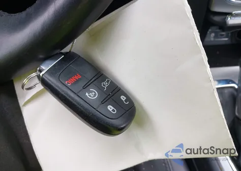 2018 Jeep Grand Cherokee Altitude 4X4 из США, поврежденный, VIN 1C4RJFAG8JC356697